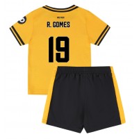 Wolves Rodrigo Gomes #19 Hjemmedraktsett Barn 2024-25 Kortermet (+ Korte bukser)